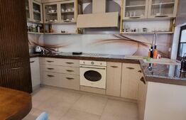 Casa 4 camere, 160mp, zona Unirea 