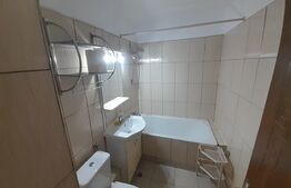 Apartament 3 camere, 67mp, balcon si priveliste, zona Han