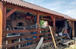 Casa individuala 6 camere, 220 mp utili, teren de 800 mp, zona UNIREA