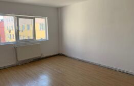 Apartament 4 camere Calea Moldovei