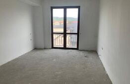 Apartament 4 camere, 140 mp, decomandat, zona Centrala 