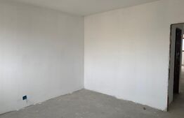 Apartament 4 camere, 140 mp, decomandat, zona Centrala 