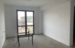 Apartament 4 camere, 140 mp, decomandat, zona Centrala 