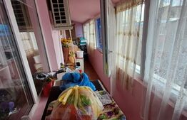 Apartament 3 camere, 60 mp, balcon, cartier Independentei