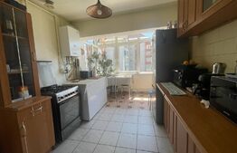 Apartament 4 camere, 110 mp,  2 balcoane, cartier Stefan Cel Mare