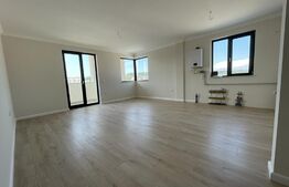 Penthouse 3 camere, 62 mp, terasa, Calea Moldovei