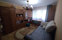 Apartament 3 camere, 50 mp, balcon, zona Decebal