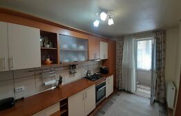 Apartament 4 camere,decomandat,2 bai zona I.Traian