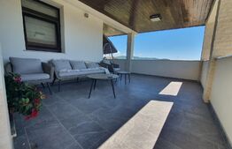 Casa 220mp, 3 dormitoare,  curte 15 ari! 