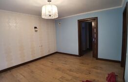 Casa 220mp, 3 dormitoare,  curte 15 ari! 