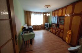 Apartament 3 camere, 70 mp, decomandat, zona Sud