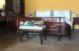 Casa, 150 mp, teren 5600 mp, zona Ghinda