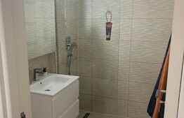 Apartament 4 camere, 97mp, decomandat, zona Lama