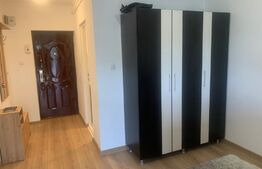 Garsoniera, 25 mp, balcon, zona Sud