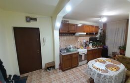 Apartament 2 camere, 50 mp, decomandat, zona Centrala