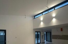 Casa 2 dormitoare si living, 120 mp, teren, 204 mp, aproape de Parcul Mare