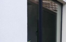 Casa 2 dormitoare si living, 120 mp, teren, 204 mp, aproape de Parcul Mare