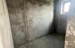 Casa de vanzare, 5 dormitoare, zona Sigmir