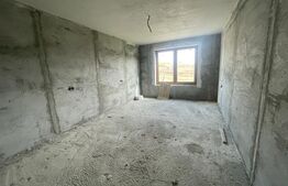 Casa de vanzare, 5 dormitoare, zona Sigmir