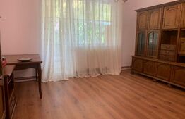 Apartament 4 camere, 80 mp, balcon, zona Calea Moldovei