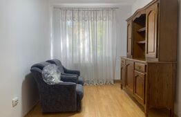 Apartament 4 camere, 80 mp, balcon, zona Calea Moldovei