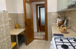 Apartament 4 camere, 80 mp, balcon, zona Calea Moldovei