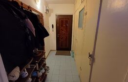 Apartament 3 camere, 63 mp, zona Lama