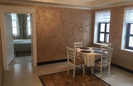 Apartament la casa de lux ,83 mp,decomandat,etaj 1, parcare privata, zona Ultracentrala