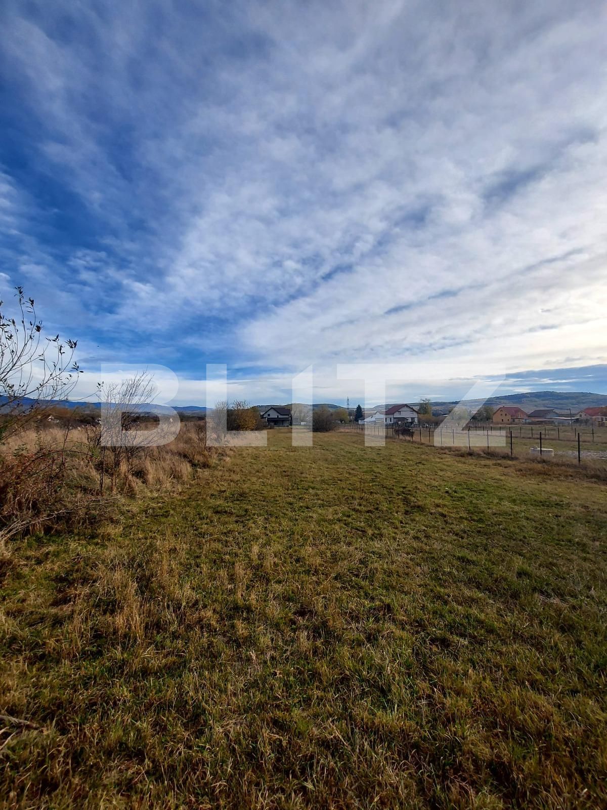 Teren de vânzare Est - 129888TV | BLITZ Bistriţa | Poza3