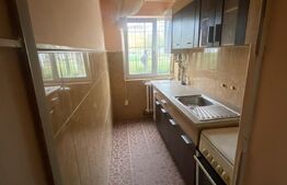 Apartament 2 camere, 40 mp,  balcon, zona Lama 