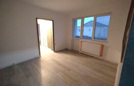 Apartament 3 camere,58mp,decomandat,central,oras Beclean