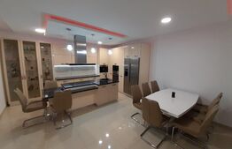 Casa individuala 270mp,2300 mp de teren cu lac de pesti, zona Nasaud