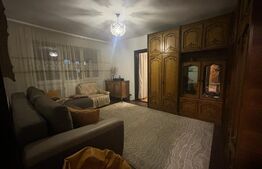 Apartament 4 camere, 85 mp, decomandat, zona Centrala