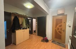 Apartament 4 camere, 85 mp, decomandat, zona Centrala