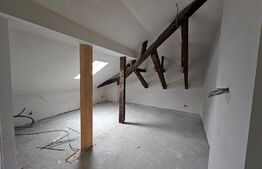 Apartament 4 camere, 115 mp, decomandat, zona Central