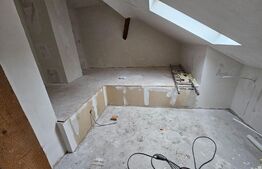 Apartament 4 camere, 115 mp, decomandat, zona Central