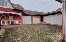 Casa de vanzare ,teren 4000mp, Prundu Bargaului