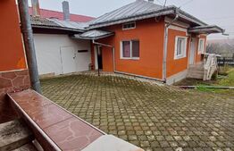 Casa de vanzare ,teren 4000mp, Prundu Bargaului