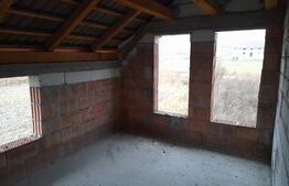 Casa individuala,180mp, 5000 mp teren plus Hala 550mp.CEPARI