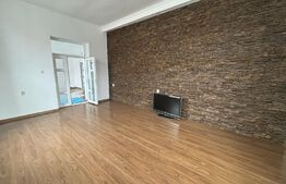 Casa de vanzare in centru orasului