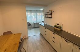 Apartament 3 camere, 80 mp, decomandat, zona Parcul Central 