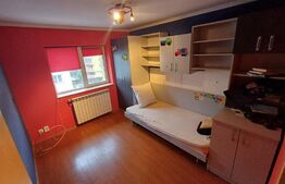 Apartament 4 camere, decomandat, zona sensul vechi 