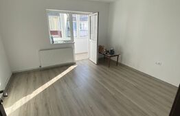 Garsoniera 29mp cu loc de parcare, zona sens 