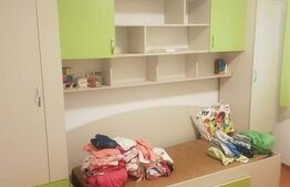 Apartament 3 camere, 82 mp, parter, zona Sens