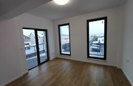Apartament 3 camere, decomandat, zona Nord