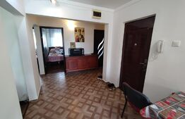 Apartament 4 camere,decomandat, zona Cr Vivu