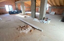 Cladire de inchiriat pe 4 nivele