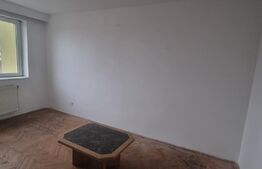 Apartament 4 camere,  69mp, zona Sud