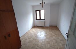 Apartament 3 camere,80mp,etaj 1+garaj,valea Ghinzi