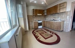 Apartament 4 camere, scara interioara, 100mp, zona Stefan cel Mare